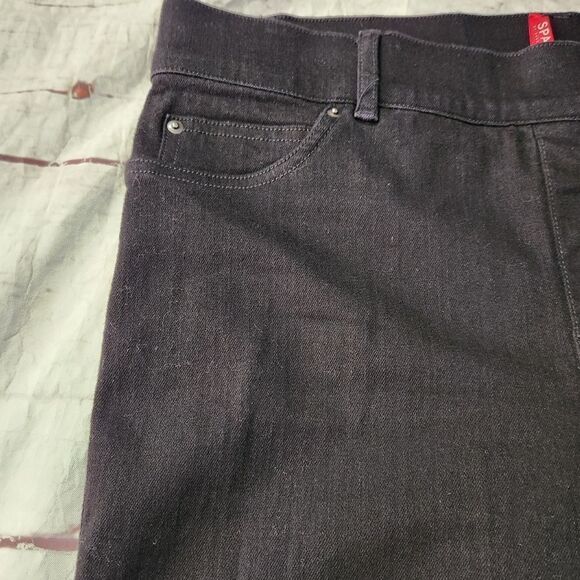 Spanx Ankle Jeans in Clean Black Size XL Petite - Picture 5 of 7